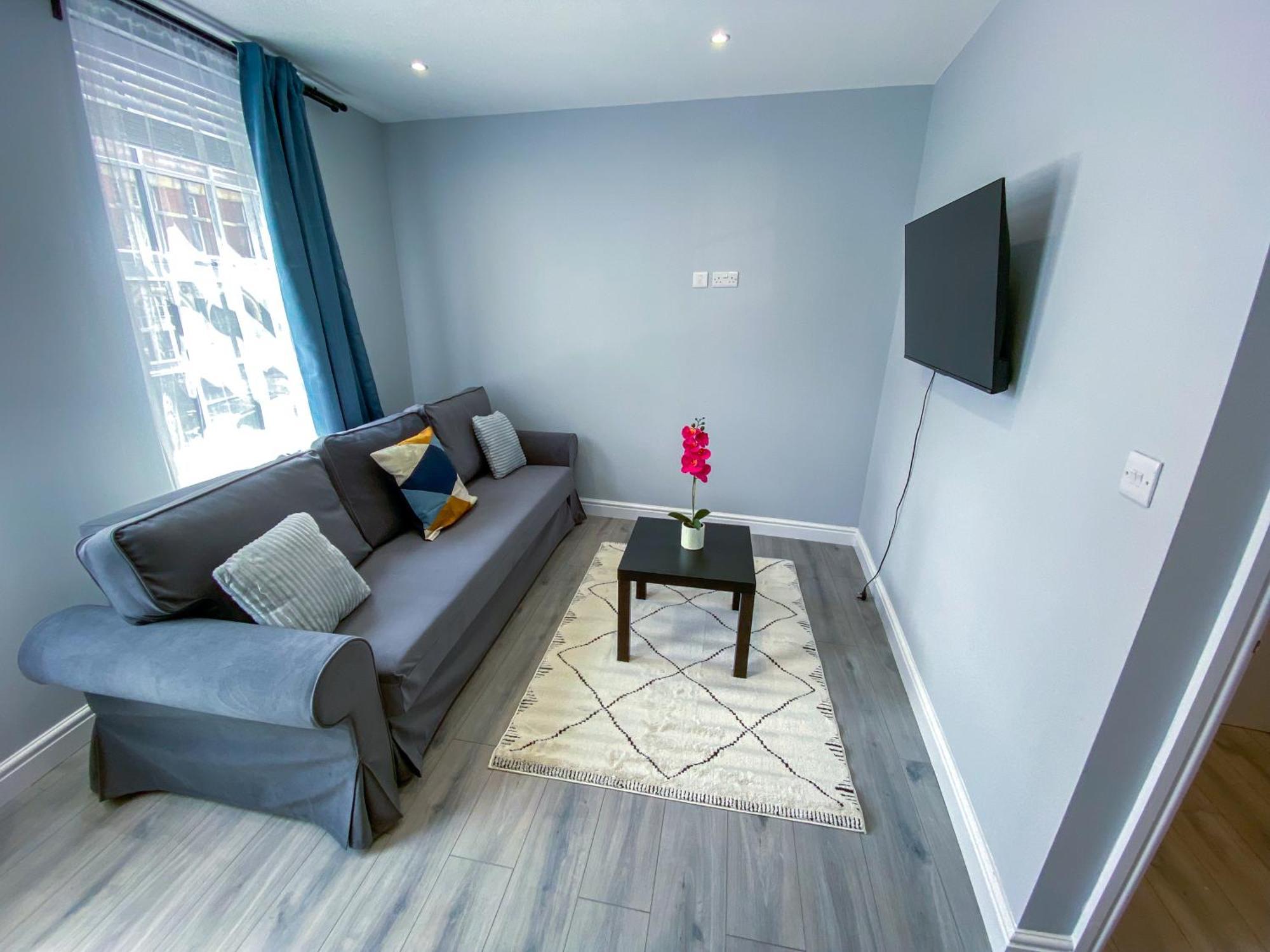 Stylish 1 Bedroom Flat - 5 Guest London- F1 Екстер'єр фото